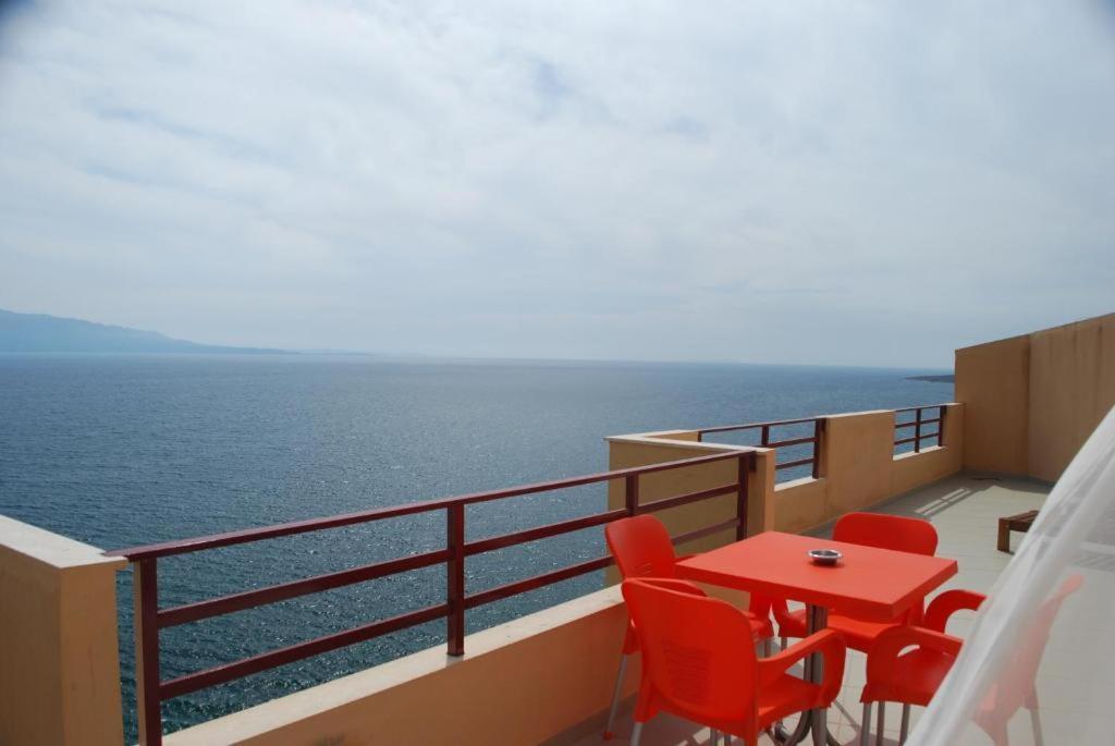 Rezidenca E Kalter Apartments Saranda Kültér fotó